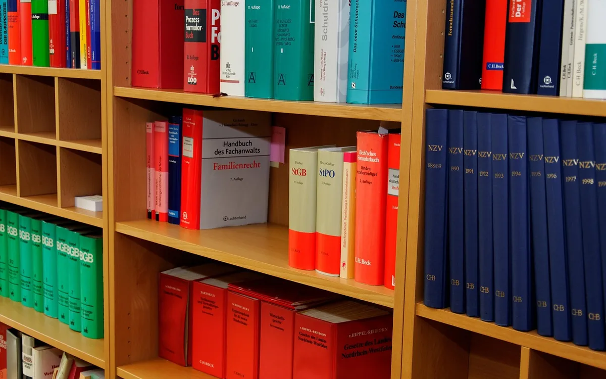 Buying commercial property: the legal steps
